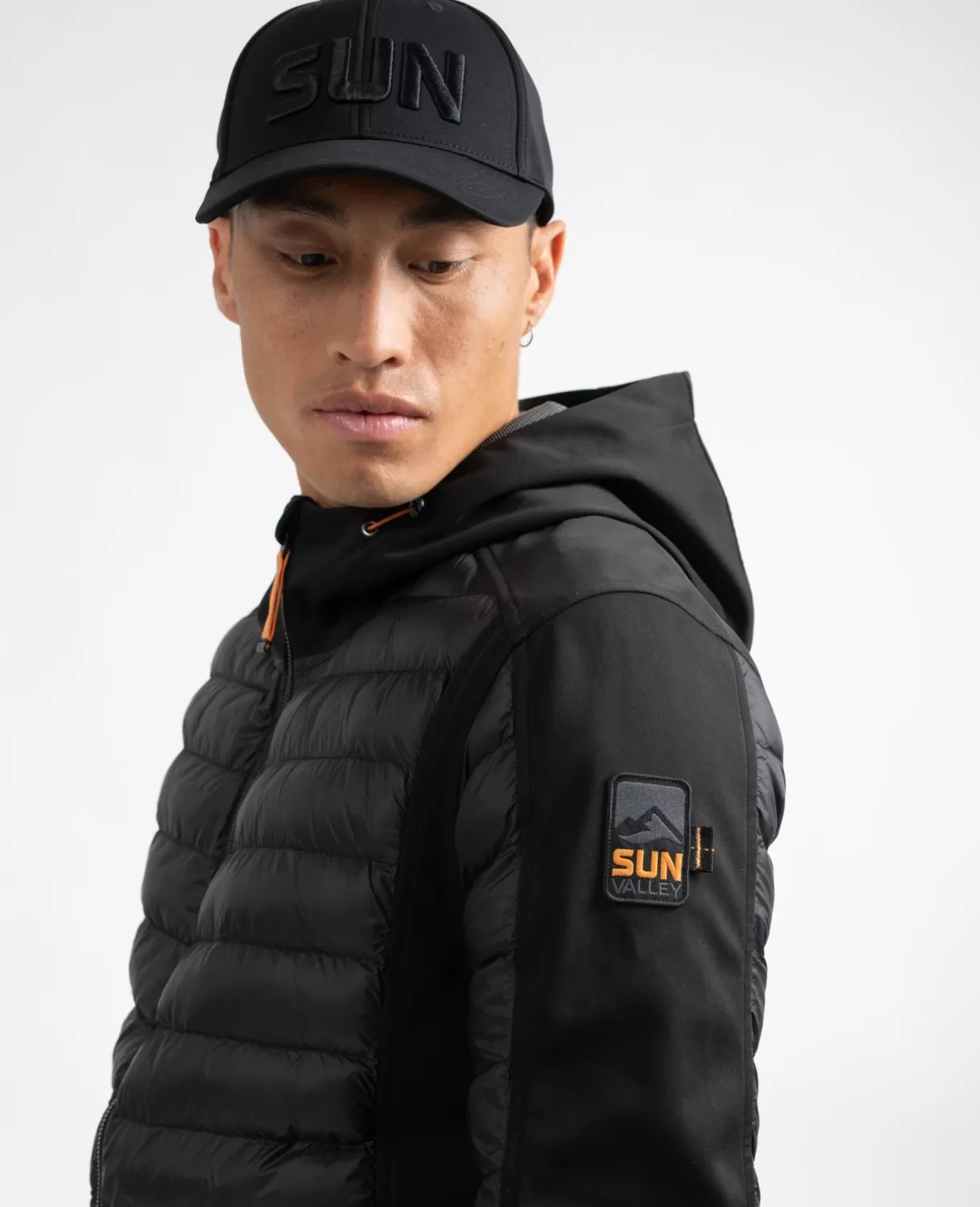 effry_6.webp Shop Effry Jackets & Vests