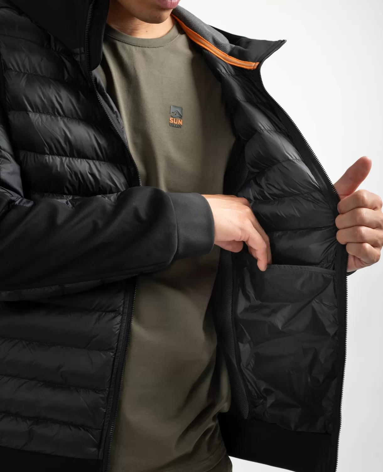 effry_8.webp Shop Effry Jackets & Vests